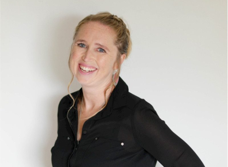 Portretfoto van Laura Vols